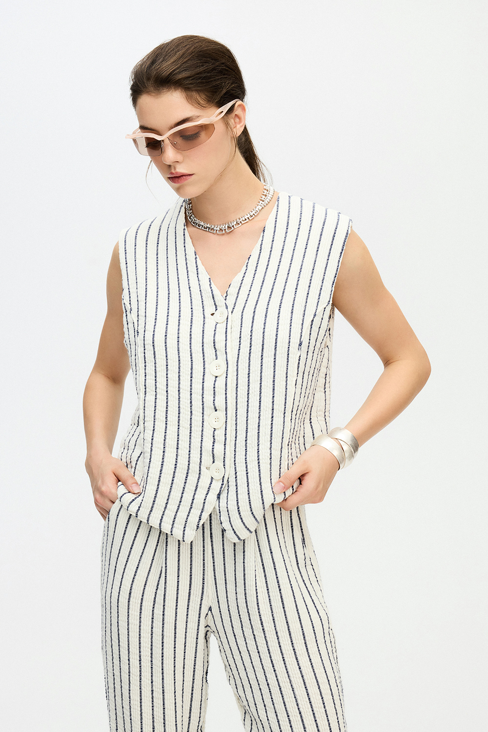 Striped Textured Slouchy Pants